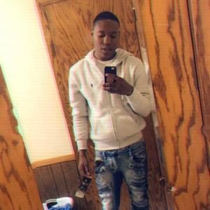 Meet your Posher, Aaron